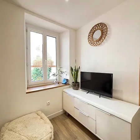 Two-bedroom Apartment, Center Apartamento *