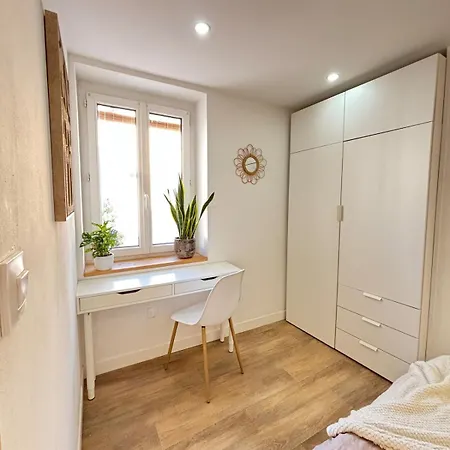 Two-bedroom Apartment, Center Apartamento *